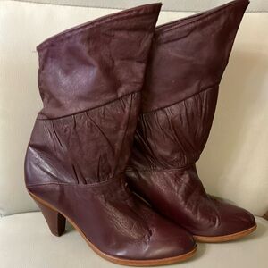 Vintage Frye Books size 5.5 Burgundy excellent condition considering age!